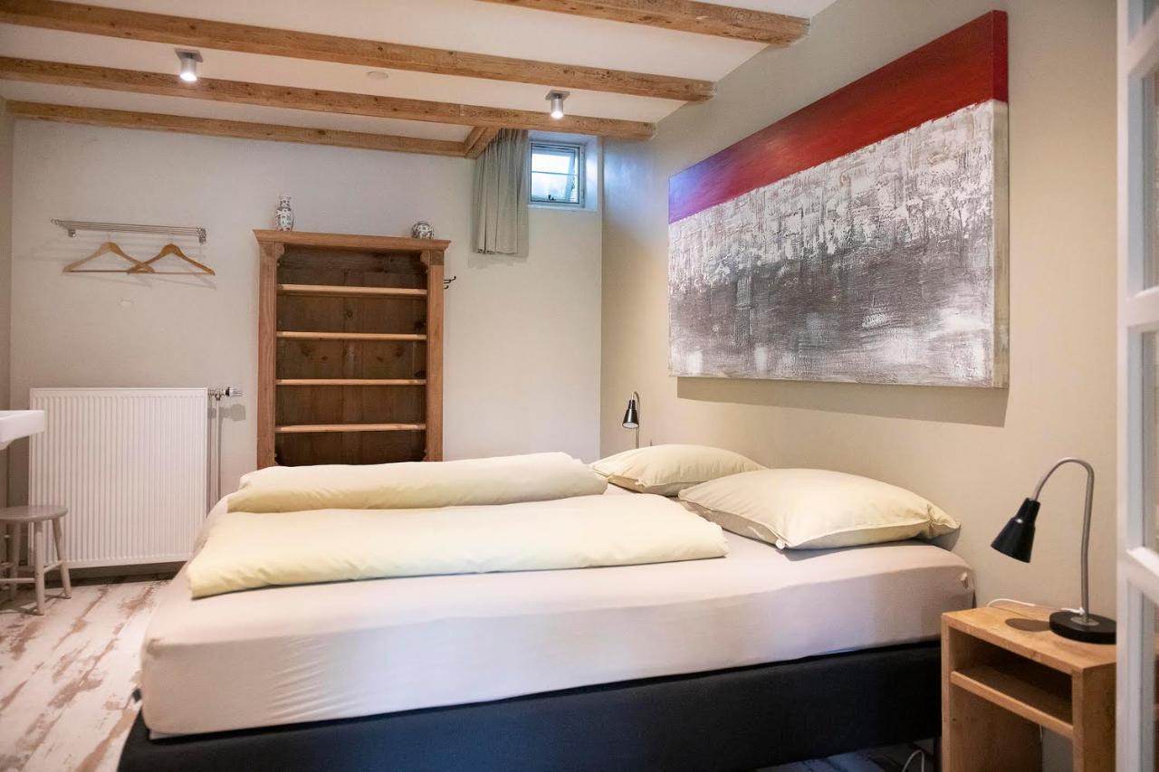 Family House Amsterdam Hotel ภายนอก รูปภาพ