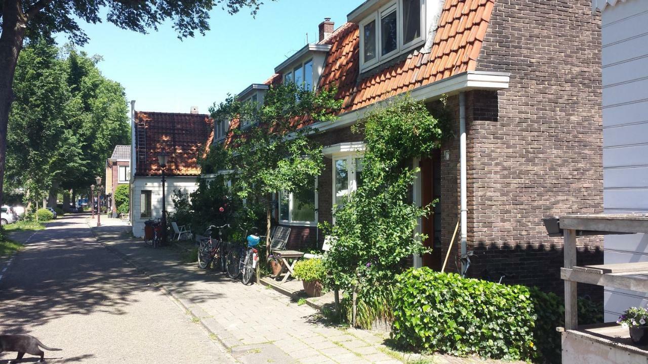 Family House Amsterdam Hotel ภายนอก รูปภาพ